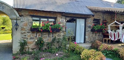 Flitwick Ranch - Bull Stables Room 8