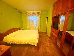 House Erra -family Frendly House