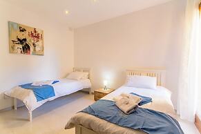 Gee9teen Gozitan Villa, Pool & Whirlpool