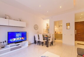 Gee9teen Gozitan Villa, Pool & Whirlpool