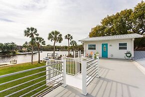 The Keys Bungalow On The Cotee River