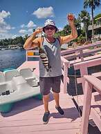 The Keys Bungalow On The Cotee River