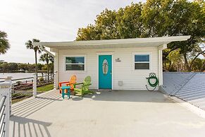 The Keys Bungalow On The Cotee River