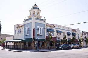 The Keys Bungalow On The Cotee River