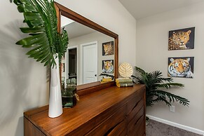 Large Luxury Getaway For Families Children