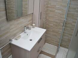 Nicely Furnished Holiday Home in San Foca a few Steps From Ll78 Beach