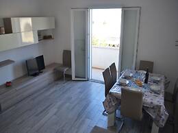 Nicely Furnished Holiday Home in San Foca a few Steps From Ll78 Beach