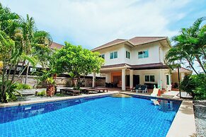 Private Residence Hosted by Sasithorn