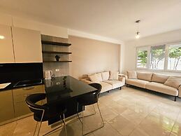 Beachfront Sion Sarande Apartment