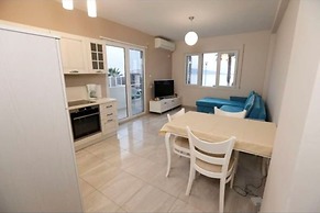 Beachfront Sion Sarande Apartment B