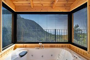 Honeymoon Bungalow With Private Pool and Sea View