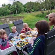 Room in Guest Room - Sejour Retreat For Family In Paradise