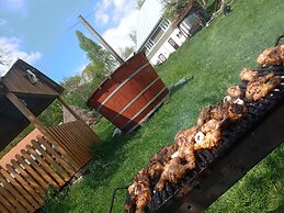 Room in Guest Room - Sejour Retreat For Family In Paradise
