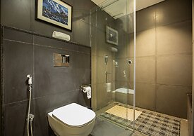 Indreni Suites Hotel