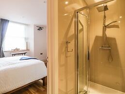 Apartment 4 10 Somers Court