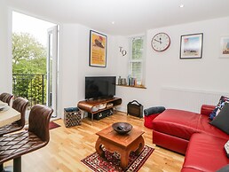 Apartment 4 10 Somers Court