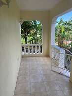 Stunning 2-bed Apartment in Grand Roy, Grenada