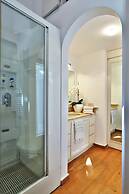 Luxury Villa Fiorita - Amazing Terrace Premium Location