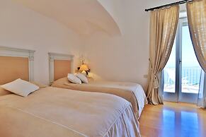 Luxury Villa Fiorita - Amazing Terrace Premium Location