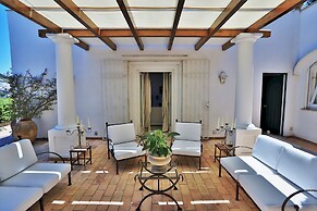Luxury Villa Fiorita - Amazing Terrace Premium Location
