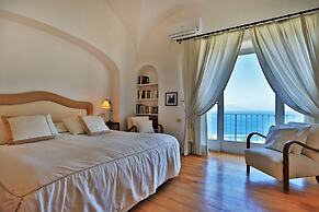 Luxury Villa Fiorita - Amazing Terrace Premium Location