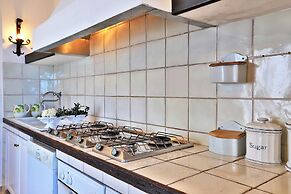 Luxury Villa Fiorita - Amazing Terrace Premium Location