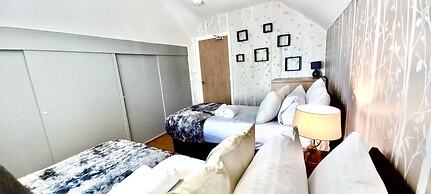 Amara House