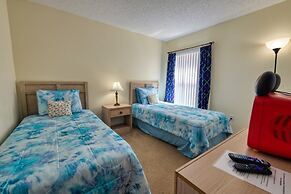 New Listing - Amazing 4 Bed 3 Bath - Private Pool 4 Bedroom Home by Re