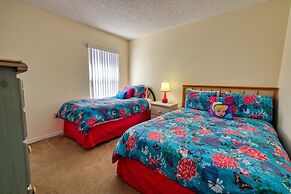 New Listing - Amazing 4 Bed 3 Bath - Private Pool 4 Bedroom Home by Re