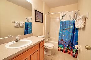 New Listing - Amazing 4 Bed 3 Bath - Private Pool 4 Bedroom Home by Re