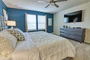 The Cozy Hammock 5 Bedroom Home by Redawning