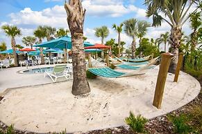 The Cozy Hammock 5 Bedroom Home by Redawning