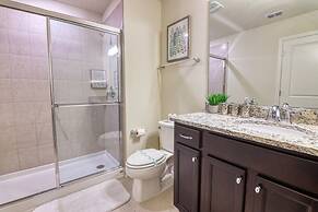 The Cozy Hammock 5 Bedroom Home by Redawning