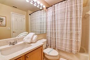 Maya's Charming Indian Creek Vacation Home 4 Bedroom Home by Redawning