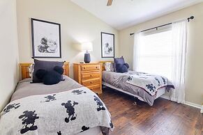 Maya's Charming Indian Creek Vacation Home 4 Bedroom Home by Redawning