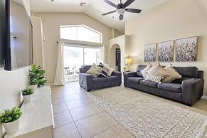 Maya's Charming Indian Creek Vacation Home 4 Bedroom Home by Redawning