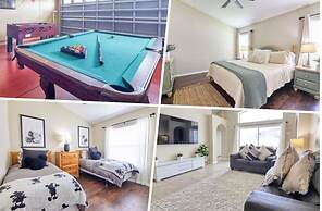 Maya's Charming Indian Creek Vacation Home 4 Bedroom Home by Redawning