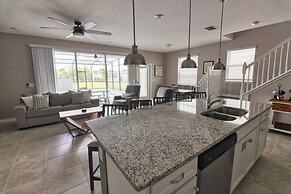 Daniel's Townhome Getaway At Windsor Island Resort 5 Bedroom Townhouse