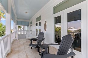 Kiskadee - Private Beachhouse Wih Pool 3 Bedroom Home by RedAwning