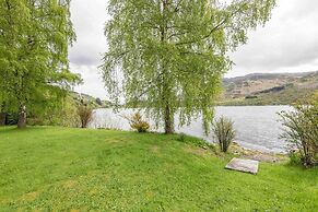 3 Bedroom Bungalow With Htub & Private Loch Access