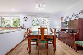 3 Bedroom Bungalow With Htub & Private Loch Access