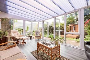 3 Bedroom Bungalow With Htub & Private Loch Access