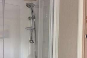 Lake District Western 2-bed Cabin, Pet Frien