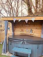 A Beautiful, Unique Lodge, Made for two