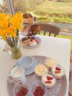 A Beautiful, Unique Lodge, Made for two