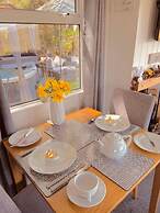 A Beautiful, Unique Lodge, Made for two