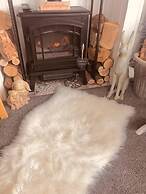 A Beautiful, Unique Lodge, Made for two