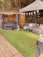 A Beautiful, Unique Lodge, Made for two