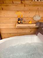 A Beautiful, Unique Lodge, Made for two