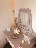 A Beautiful, Unique Lodge, Made for two